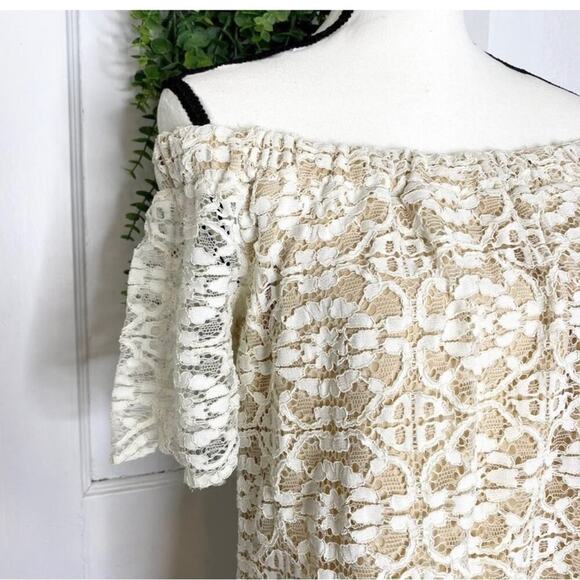 AUW ~ Cream Lace Off-the-Shoulder Dress - Size 10 - Picture 3 of 6